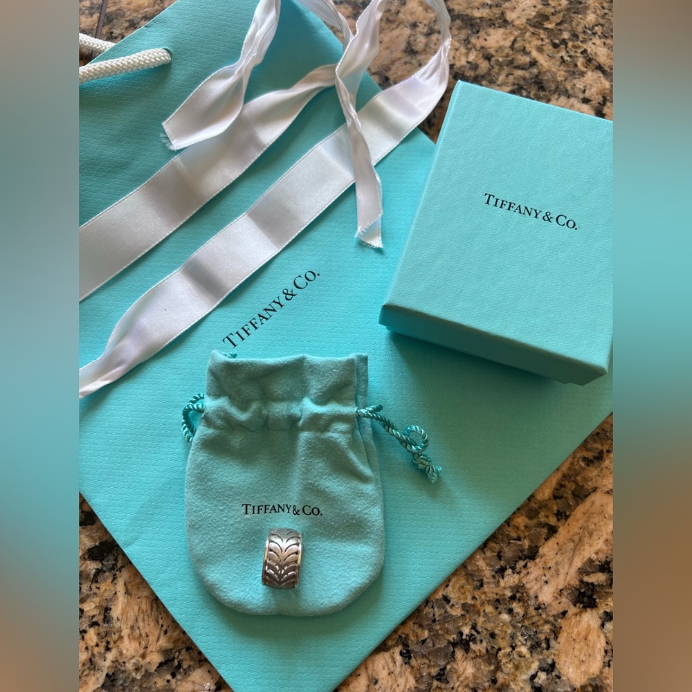 Tiffany & Co. Paloma Picasso Villa Palm Ring Silver